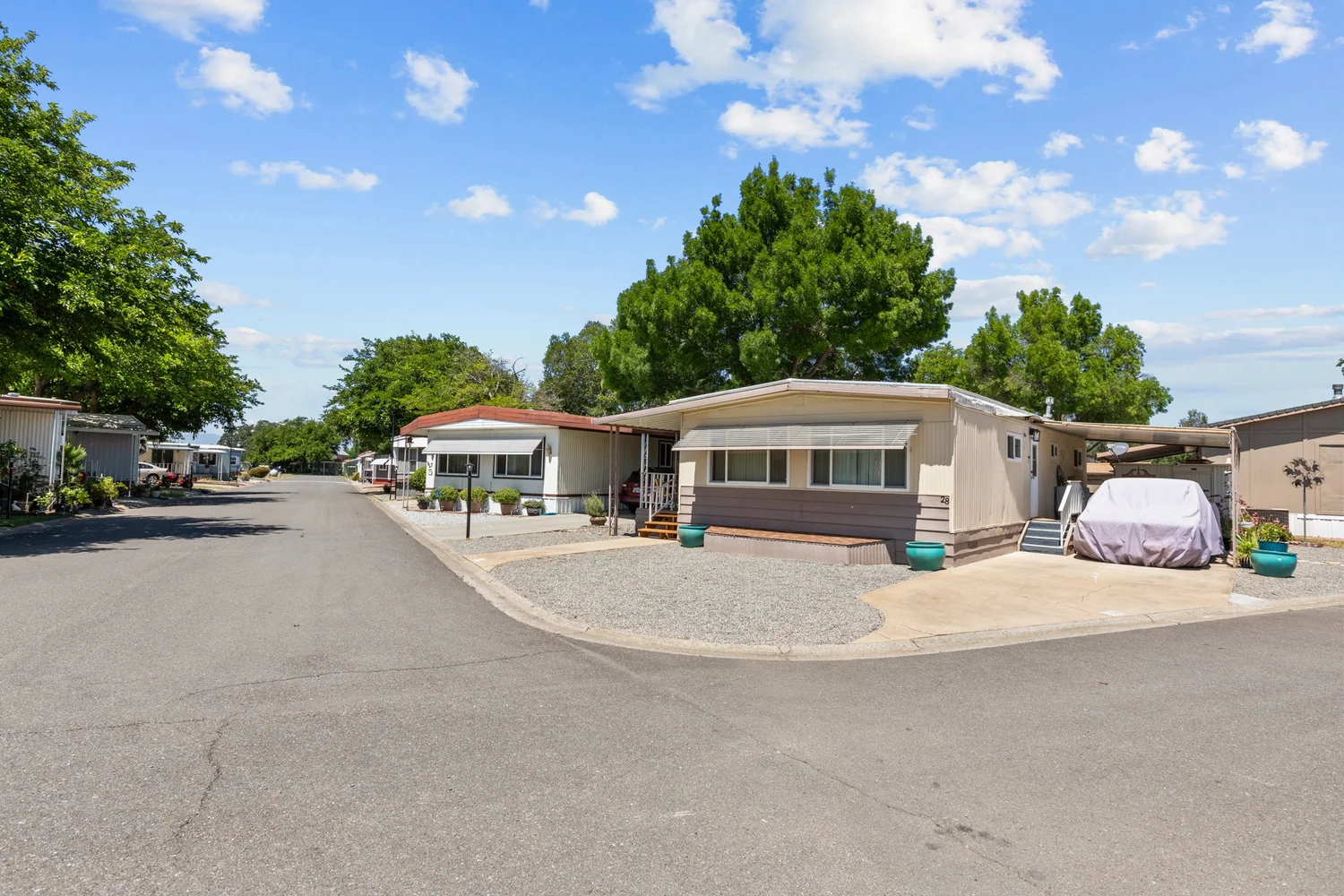 Spacious lot at New Orchard Estates